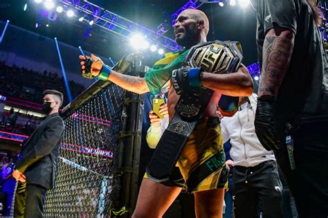 UFC/MMA Futures Betting Odds.